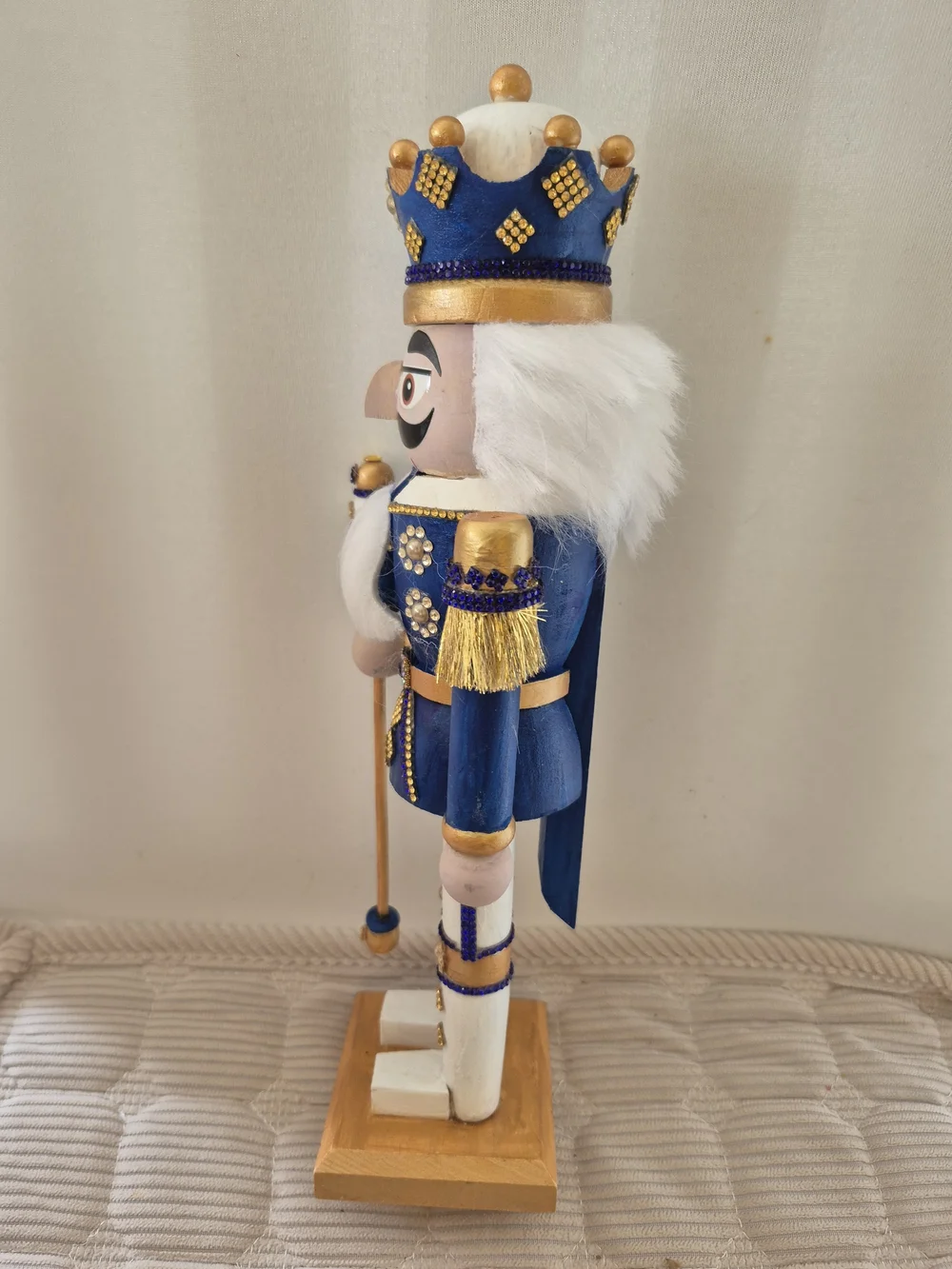 N/A classic nutcracker